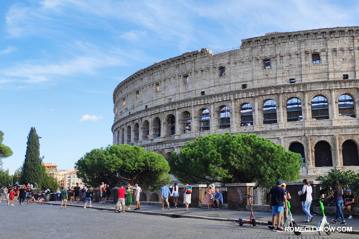 Colosseum, Valentine's Day in Rome