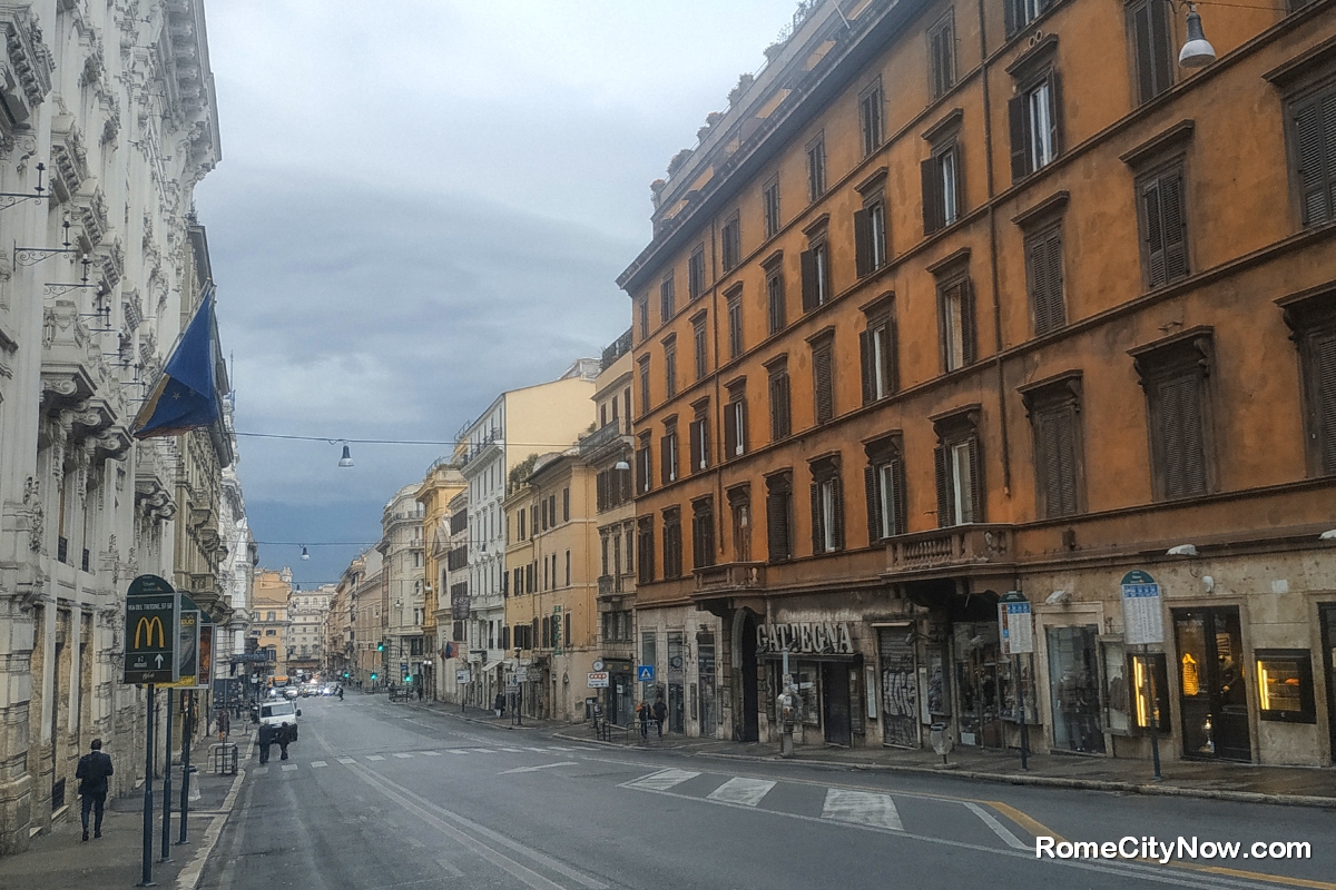 Via del Tritone, Roma