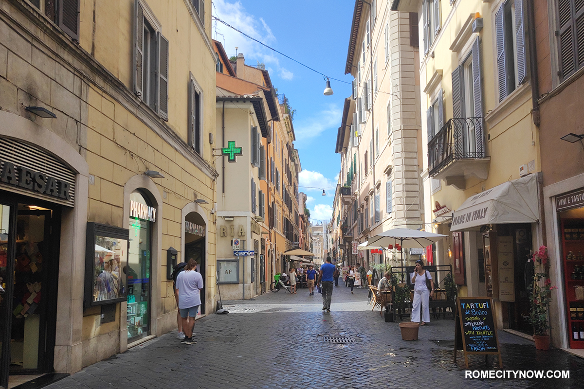 Via della Croce, Rome