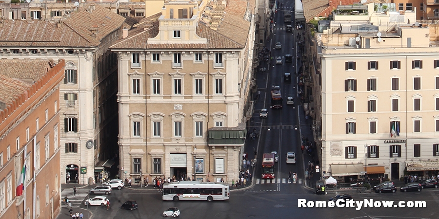 Palazzo Bonaparte in Rome