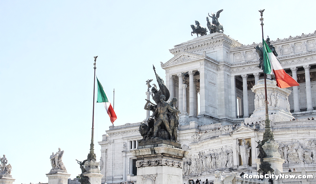 Piazza Venezia, Victor Emmanuel, flags